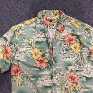 Tommy Bahama Hawaiian Shirt